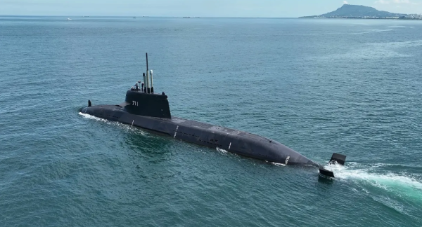 满盈网配资 提前“打预防针”？这破潜艇恐怕真得烂尾……